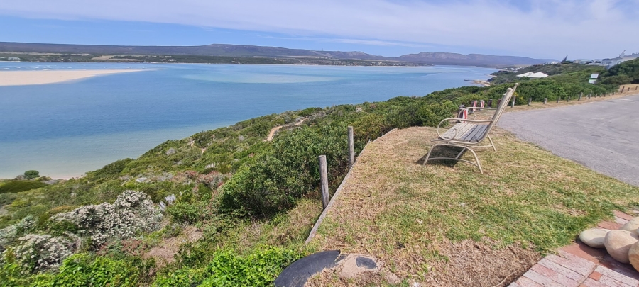 4 Bedroom Property for Sale in Witsand Western Cape